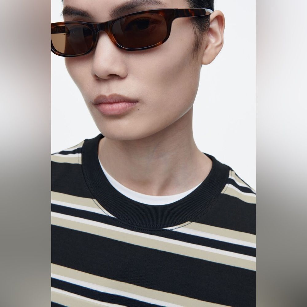 NEW COS CLEAN CUT REGULAR T-SHIRT in Beige/navy stripe - Picture 5 of 9